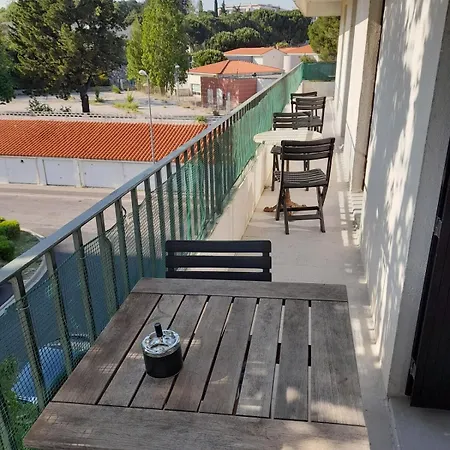Bel 15 Min De La Διαμέρισμα