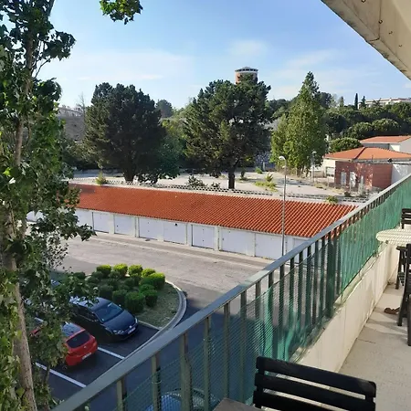 Bel 15 Min De La Apartament