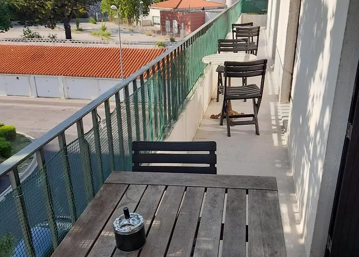 Bel 15 Min De La Apartamento